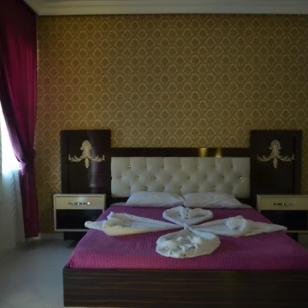 Midnight Sun Hotel