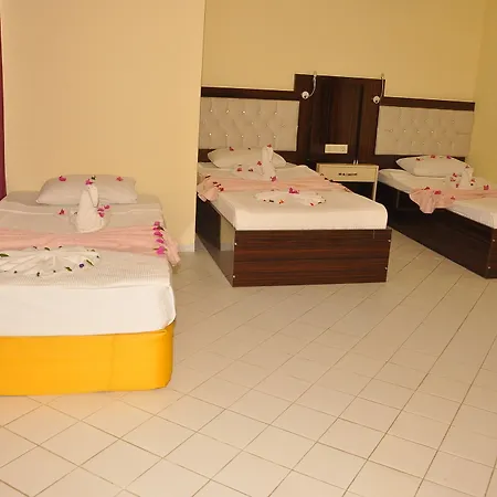 Midnight Sun Hotell 3*